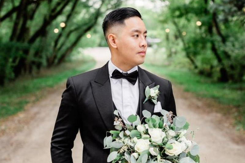 Winnipeg Wedding Photographer Christopher Ngo