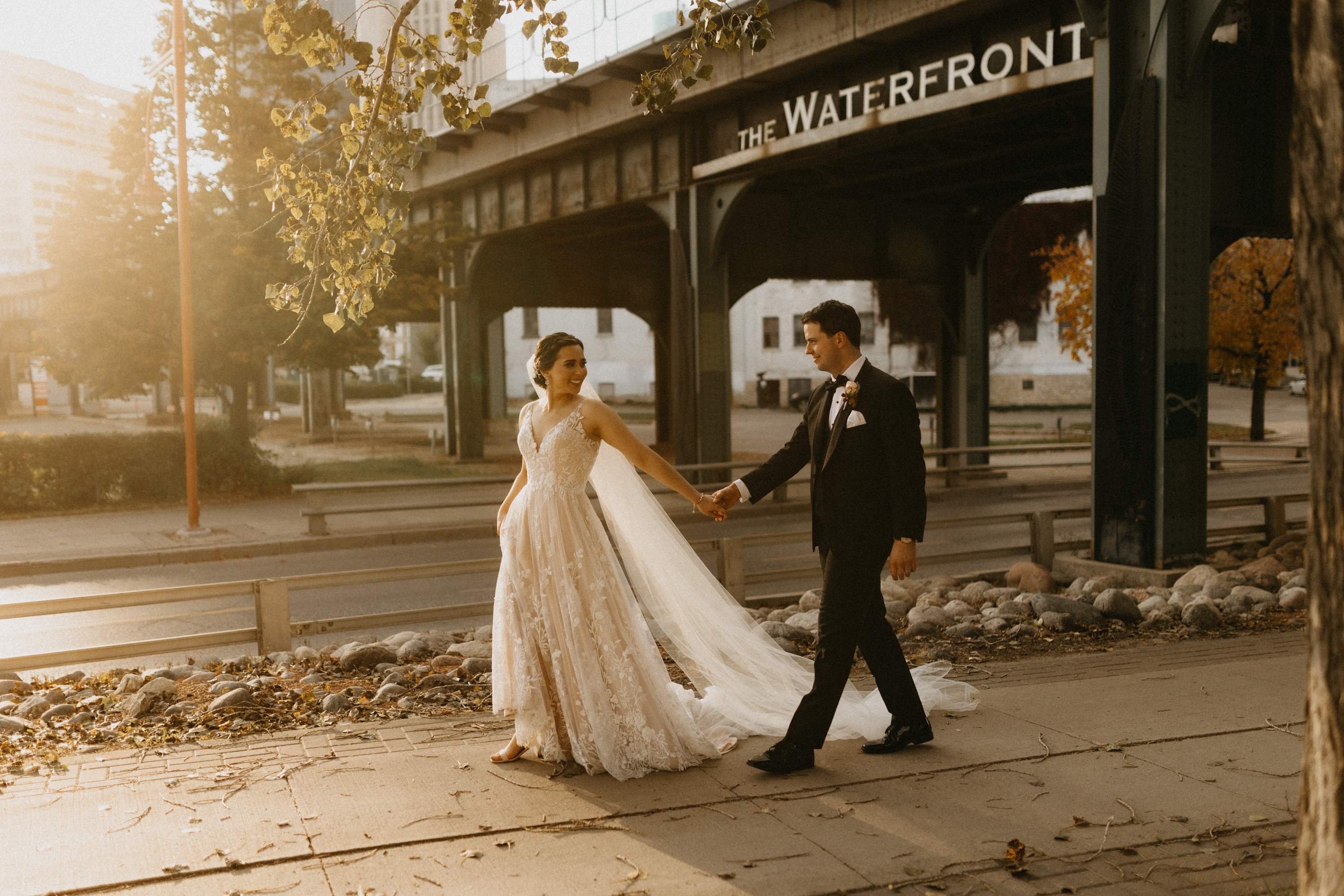 Best Winnipeg Wedding Photographers