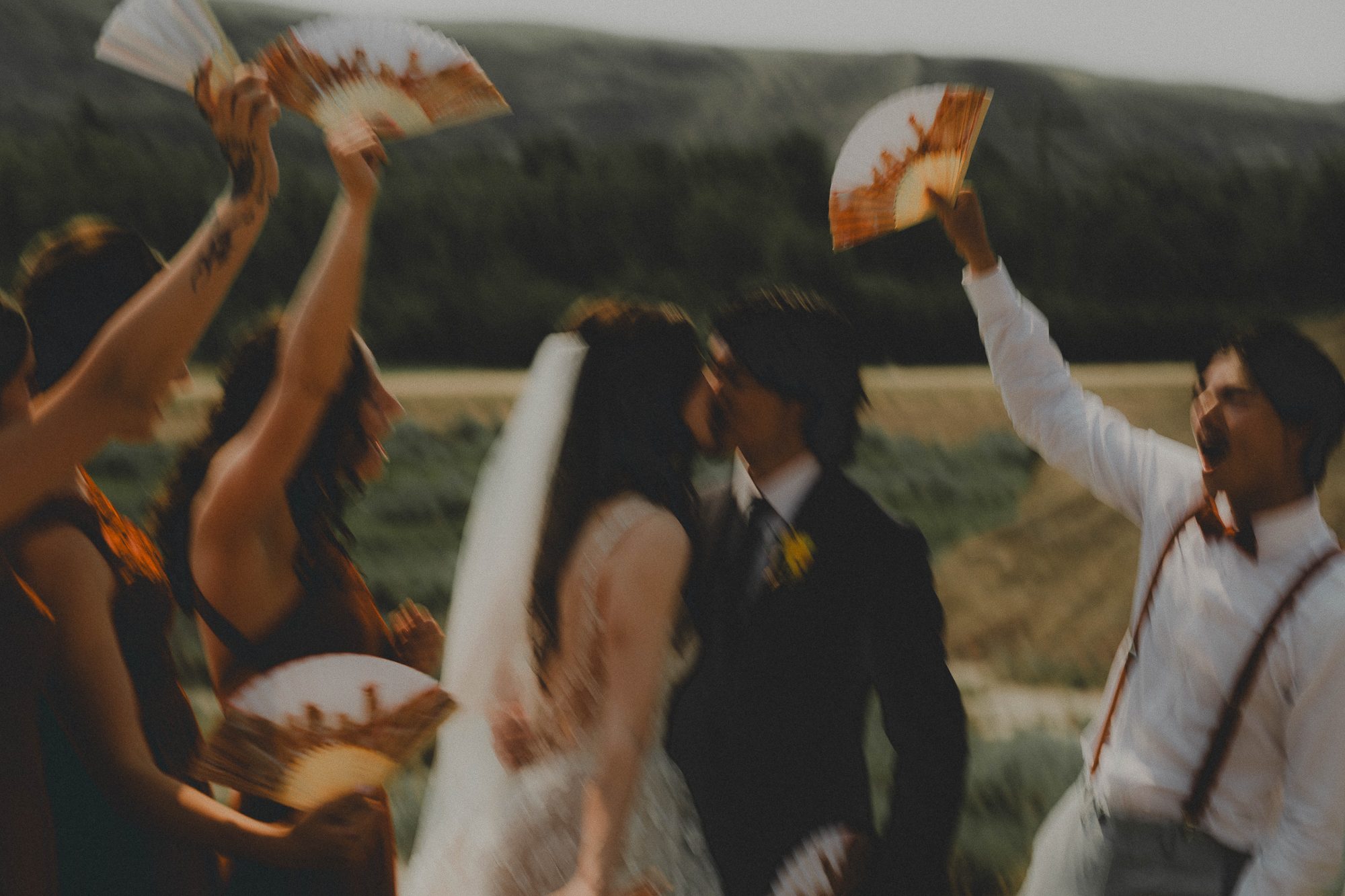 Featured Wedding: Evan & Jess’s Vintage-Inspired Wedding in the Drumheller Badlands