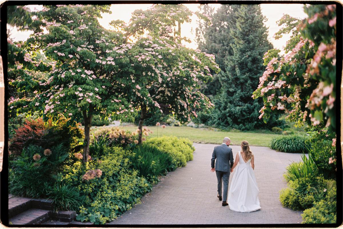 History of wedding photography, Film vs. Digital: A Love Story in Two Formats