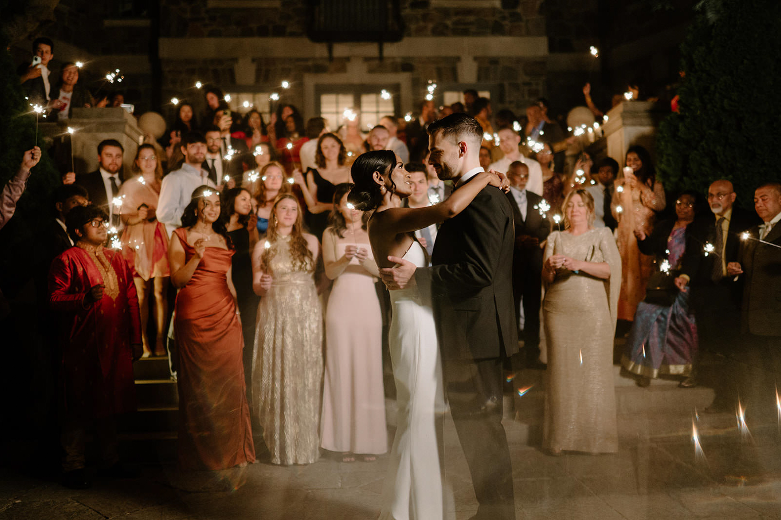 Wedding photography by Monika Grzelak of Everglow Photography
