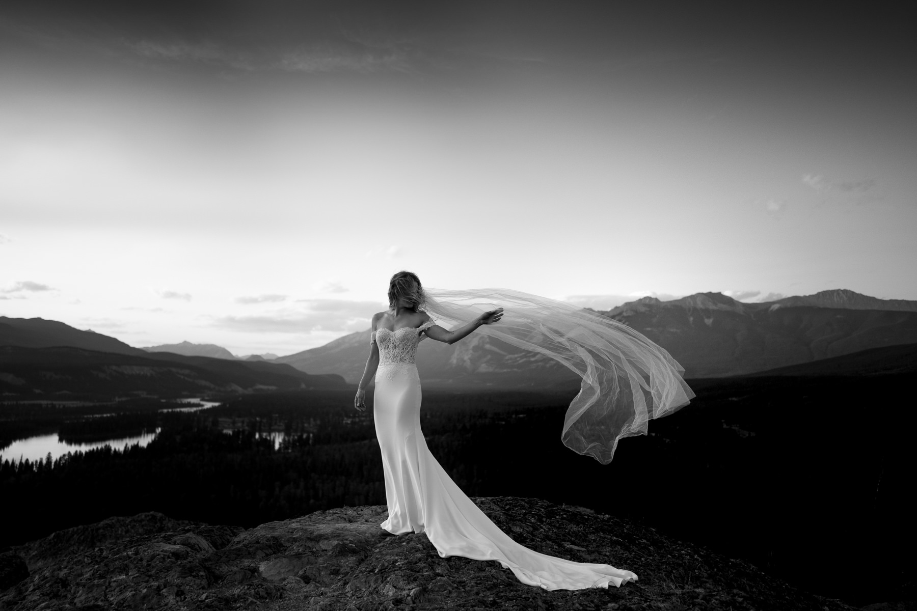 Carey Nash, 2025 Canadian Wedding Photographer of the Year