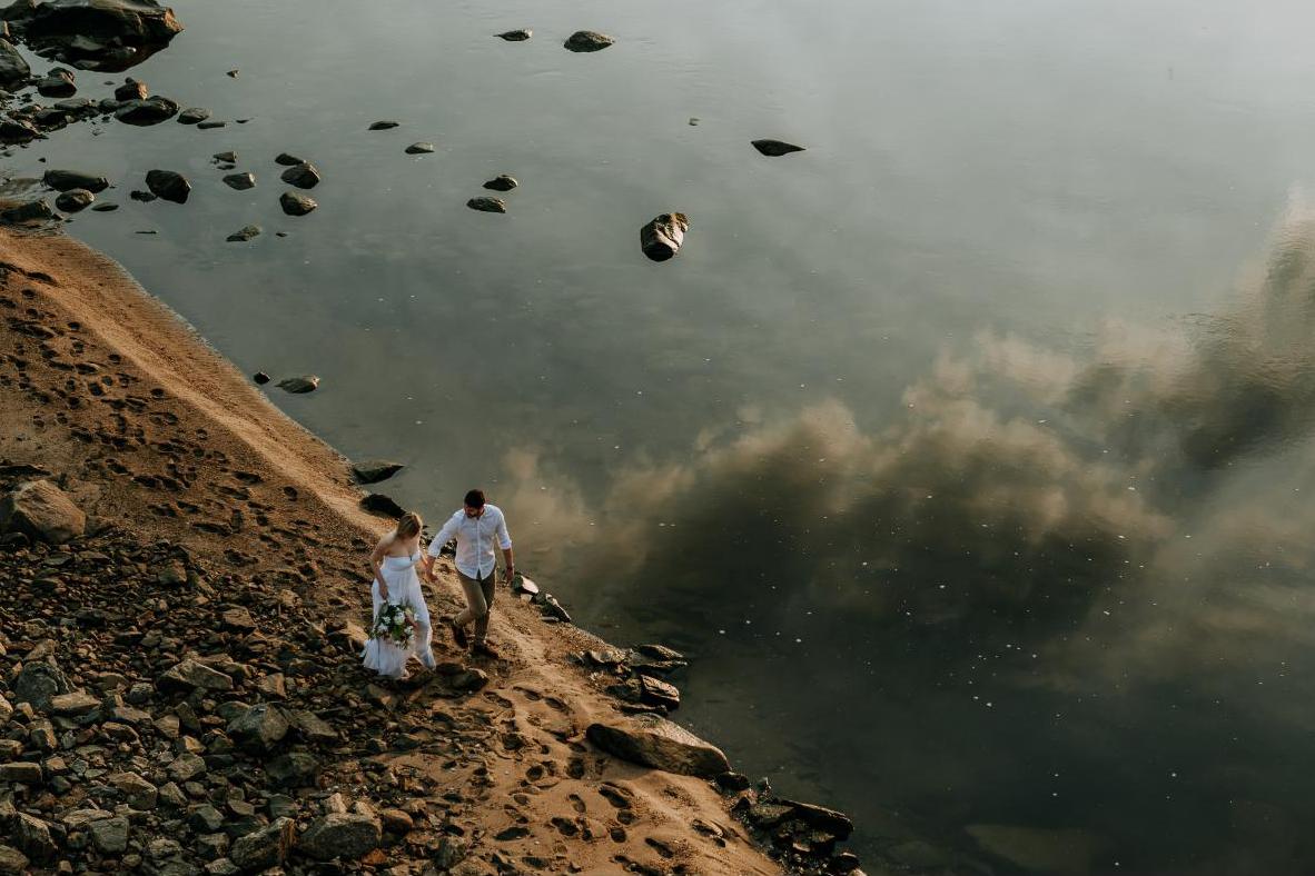 Love is Nord, Quebec City Wedding and Elopement Photographers