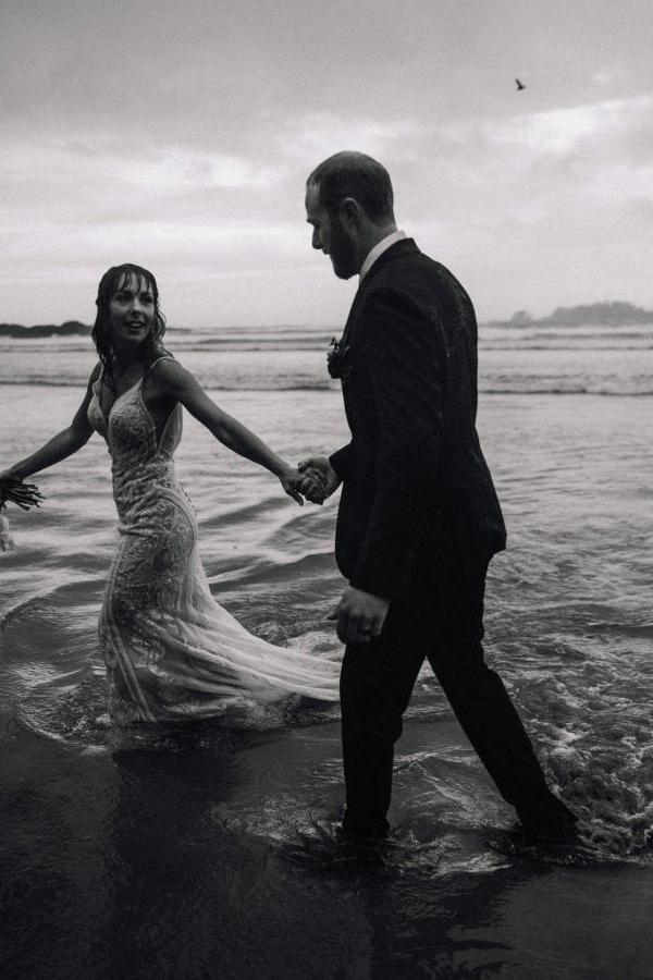 Tofino Wedding Photographer Jen McLeod