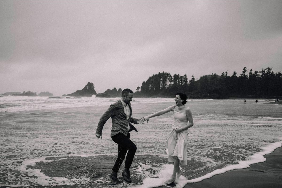 Tofino Wedding Photographer Jen McLeod