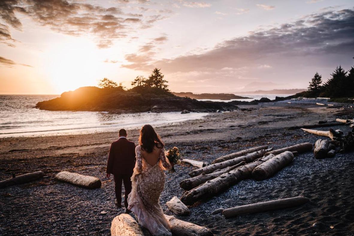 Tofino Wedding Photographer Jen McLeod