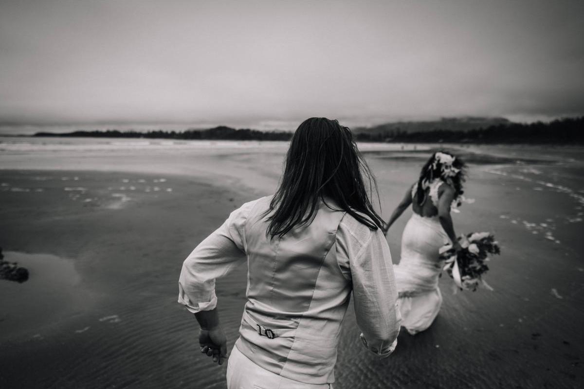 Tofino Wedding Photographer Jen McLeod