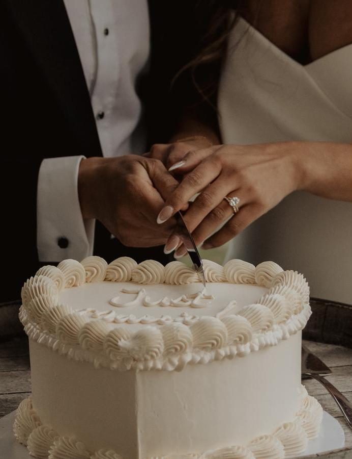 Member Spotlight: Kelowna Wedding Photographer Jordana Dickson