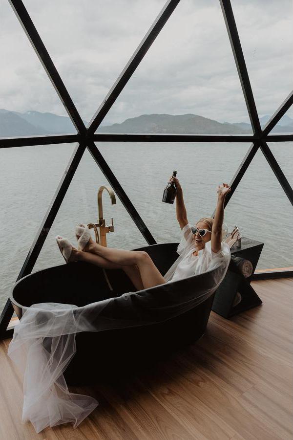 Member Spotlight: Kelowna Wedding Photographer Jordana Dickson
