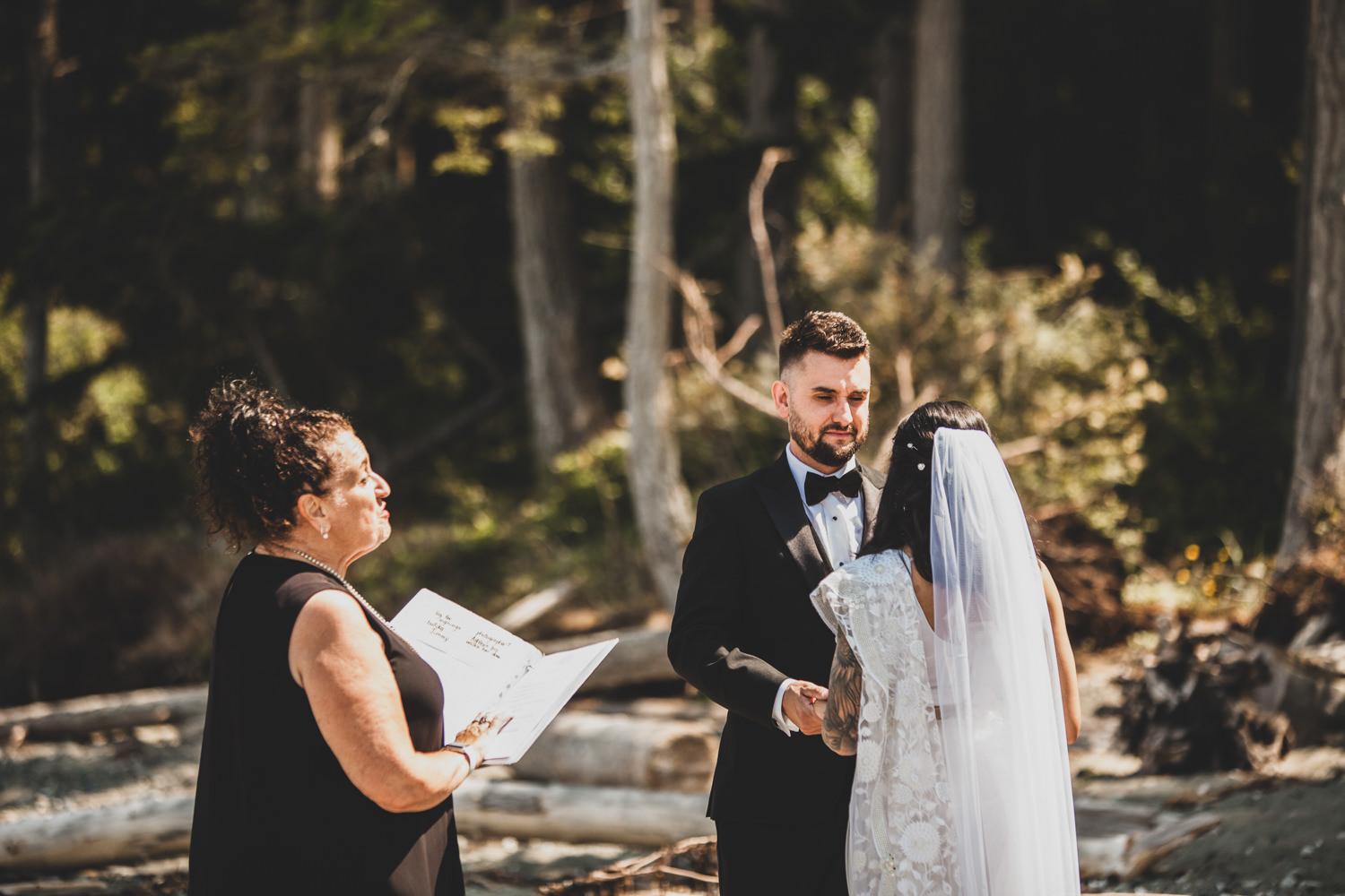 Rathtrevor Beach Provincial Park Wedding, Parksville, BC