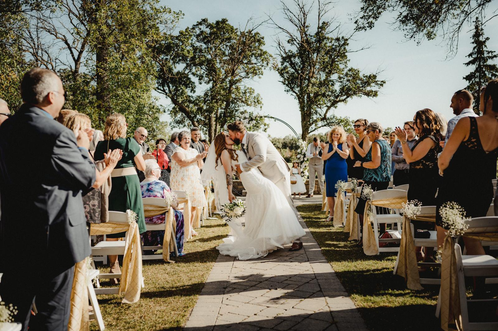 Breezy Bend Country Club Wedding Venue, Winnipeg, Manitoba