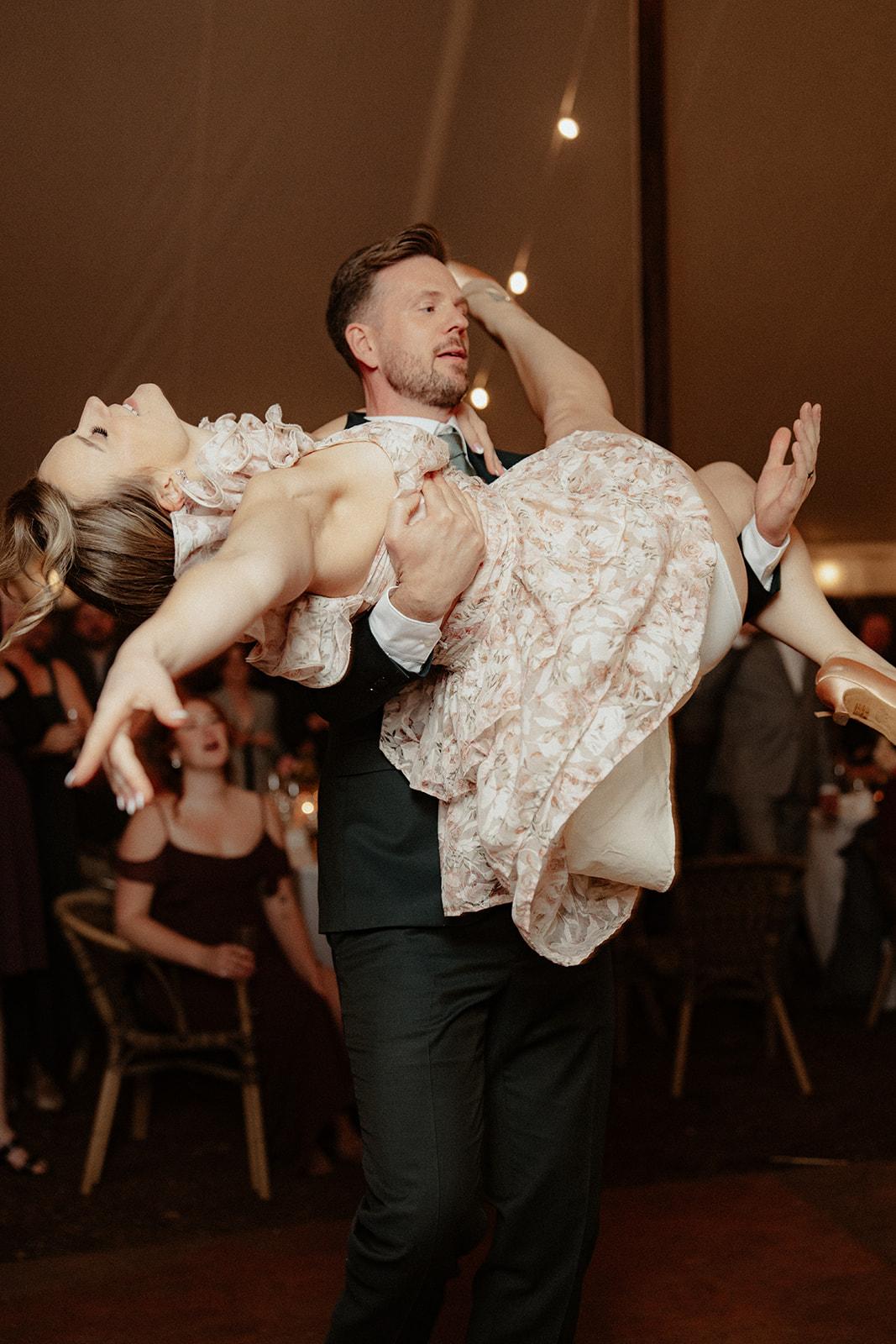 Amanda & Andrew at Linden Gardens, Kaleden BC - Kayla Bowie Creative