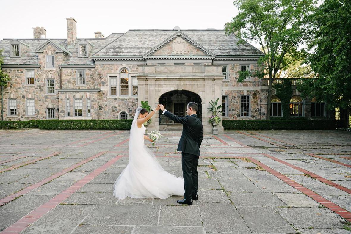 Toronto Wedding Photographer Liza Litvinovich