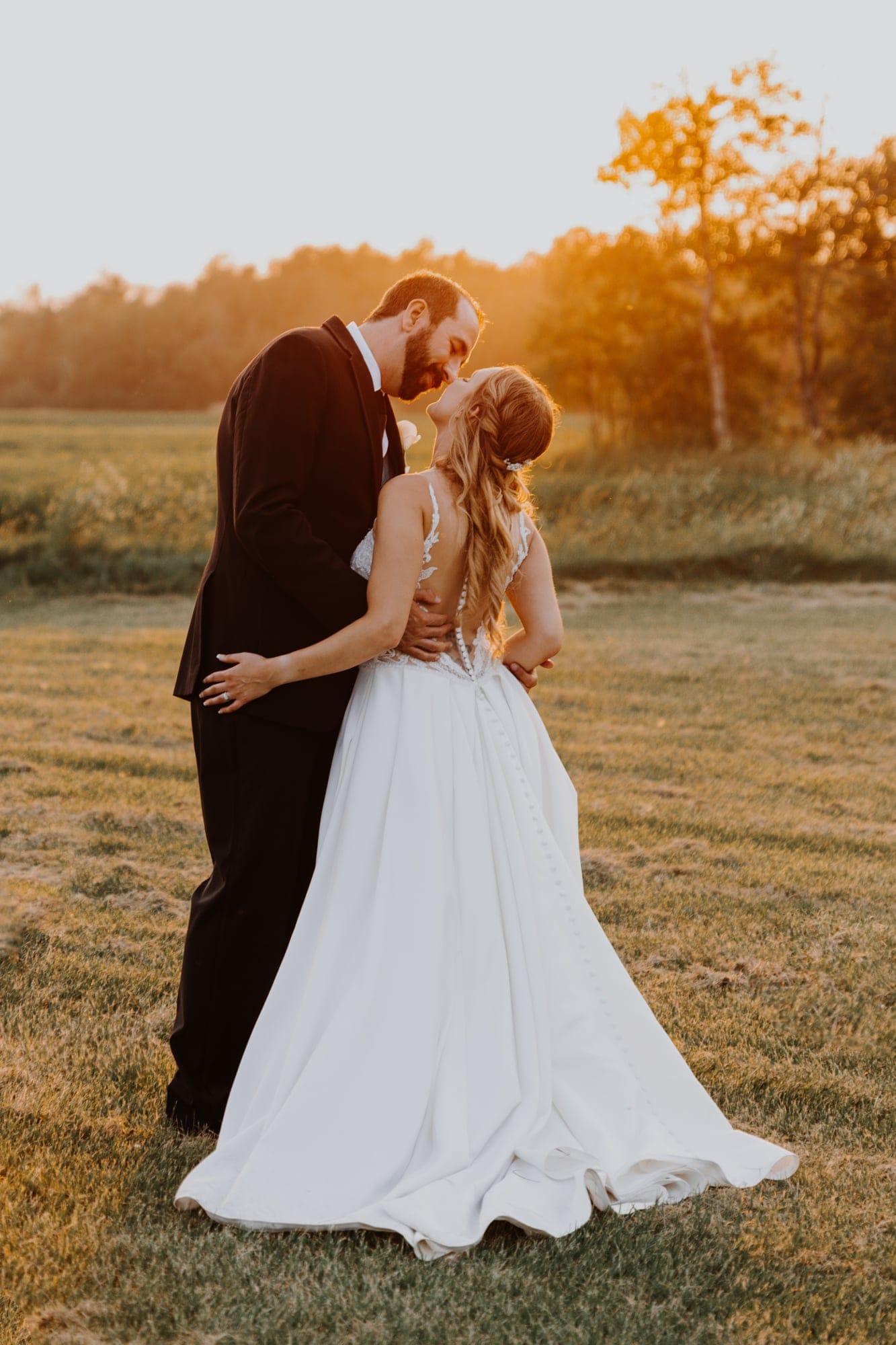 Steinbach Wedding Photographer Christna Palmer