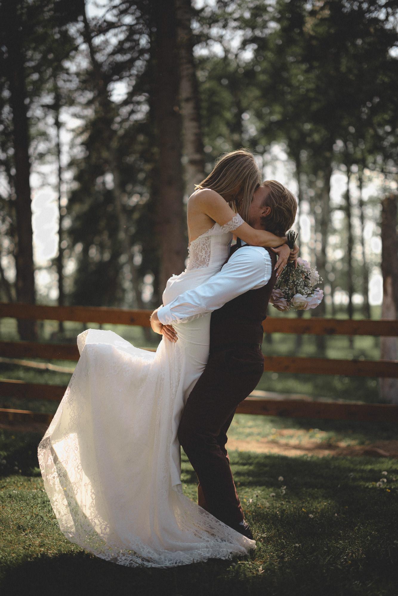 Wedding at Diamond in the Rough, Alberta