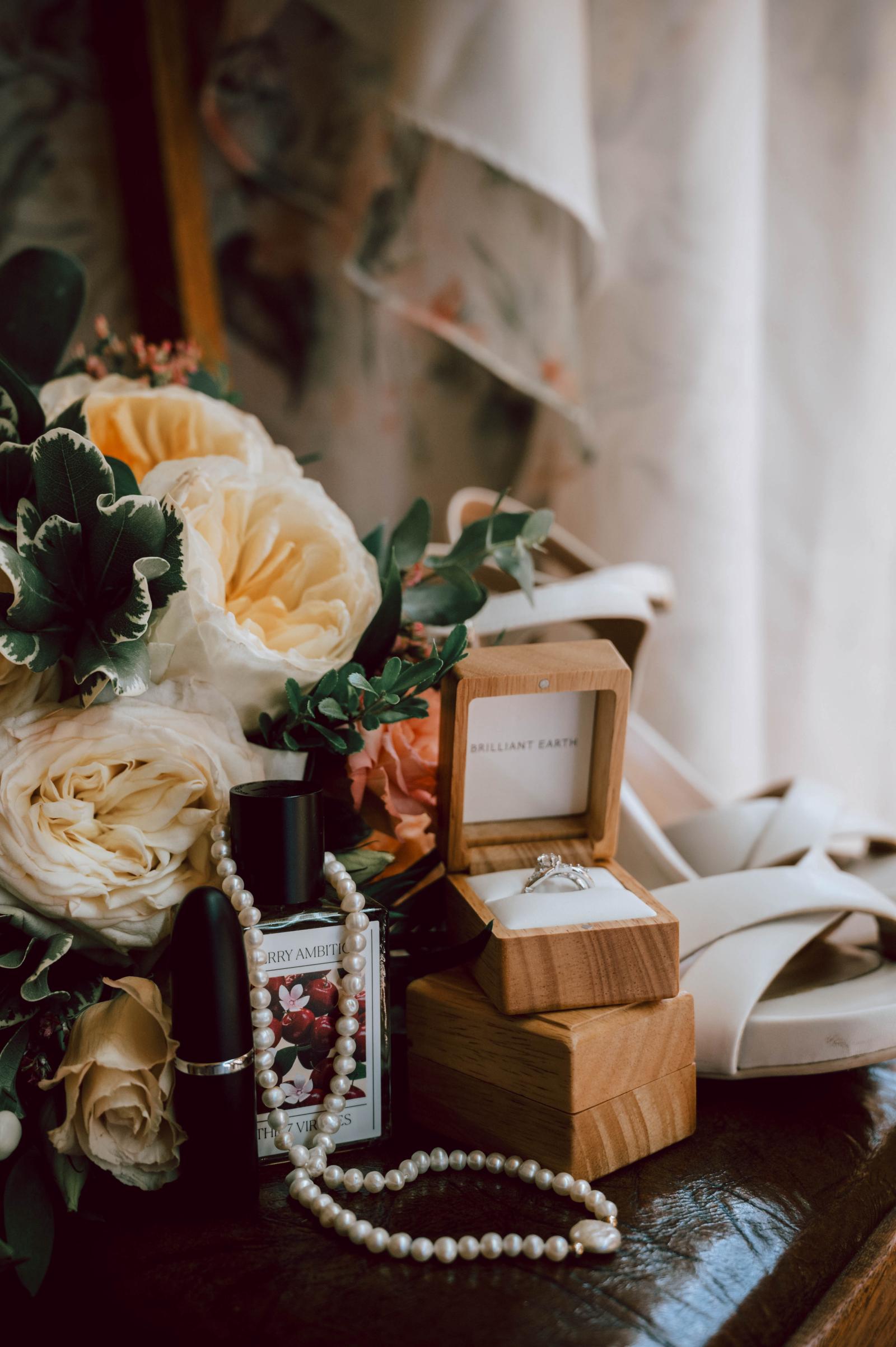 What Your Zodiac Sign Says About Your Wedding Style (According to the Stars)