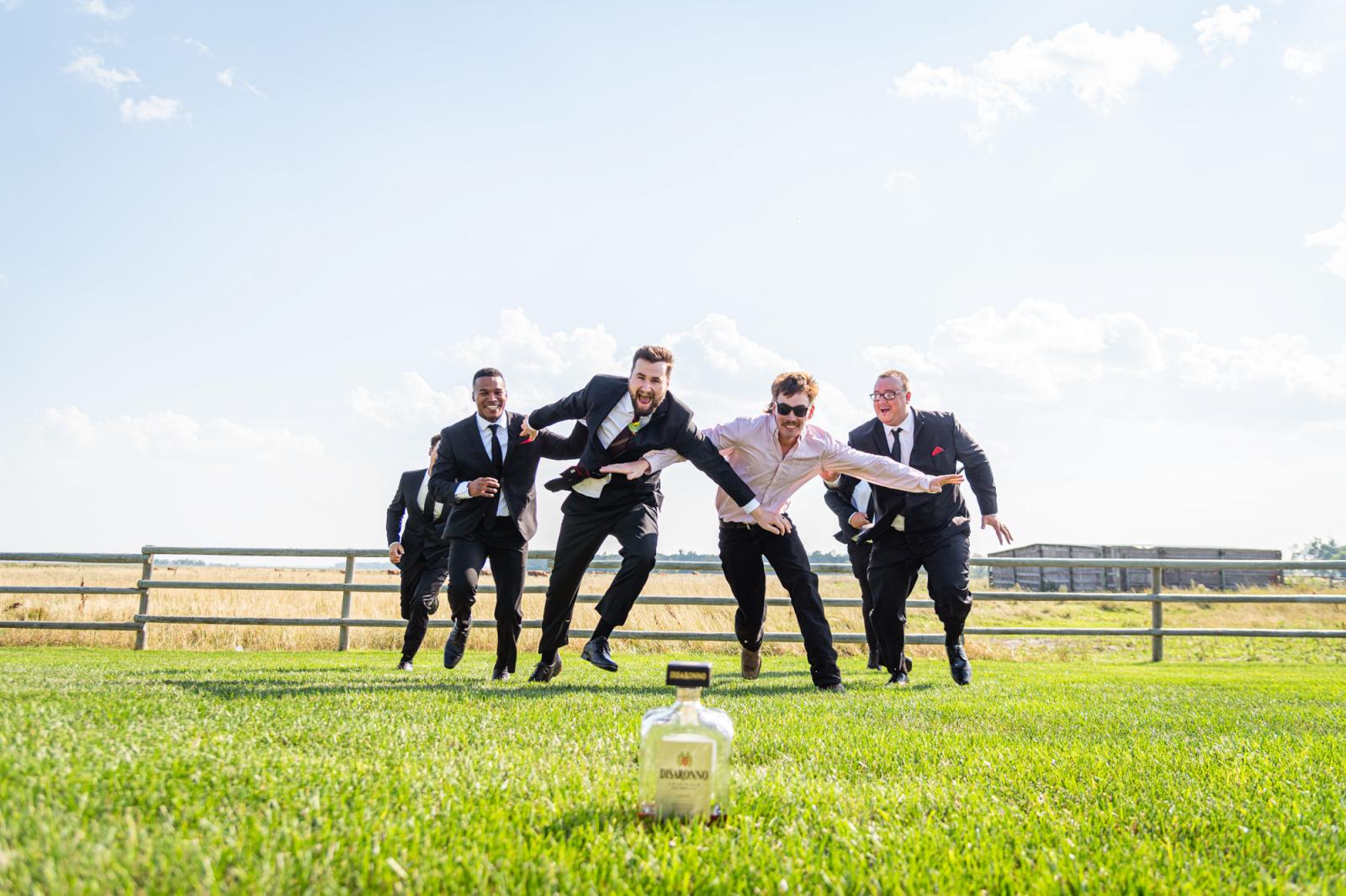 Wedding Photography by Mandi Leclaire of Mandi Rae Photography