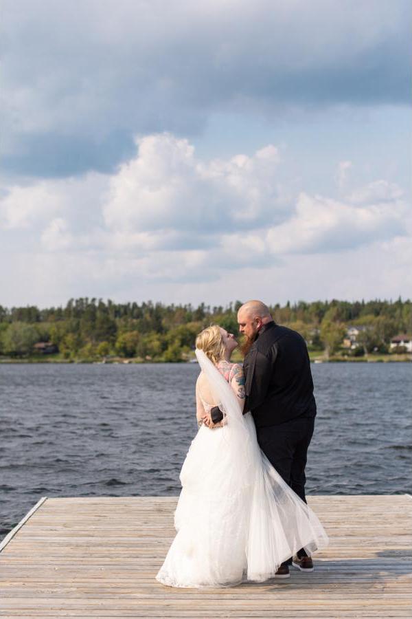 Lynelle Kratz of Sullus Photography
