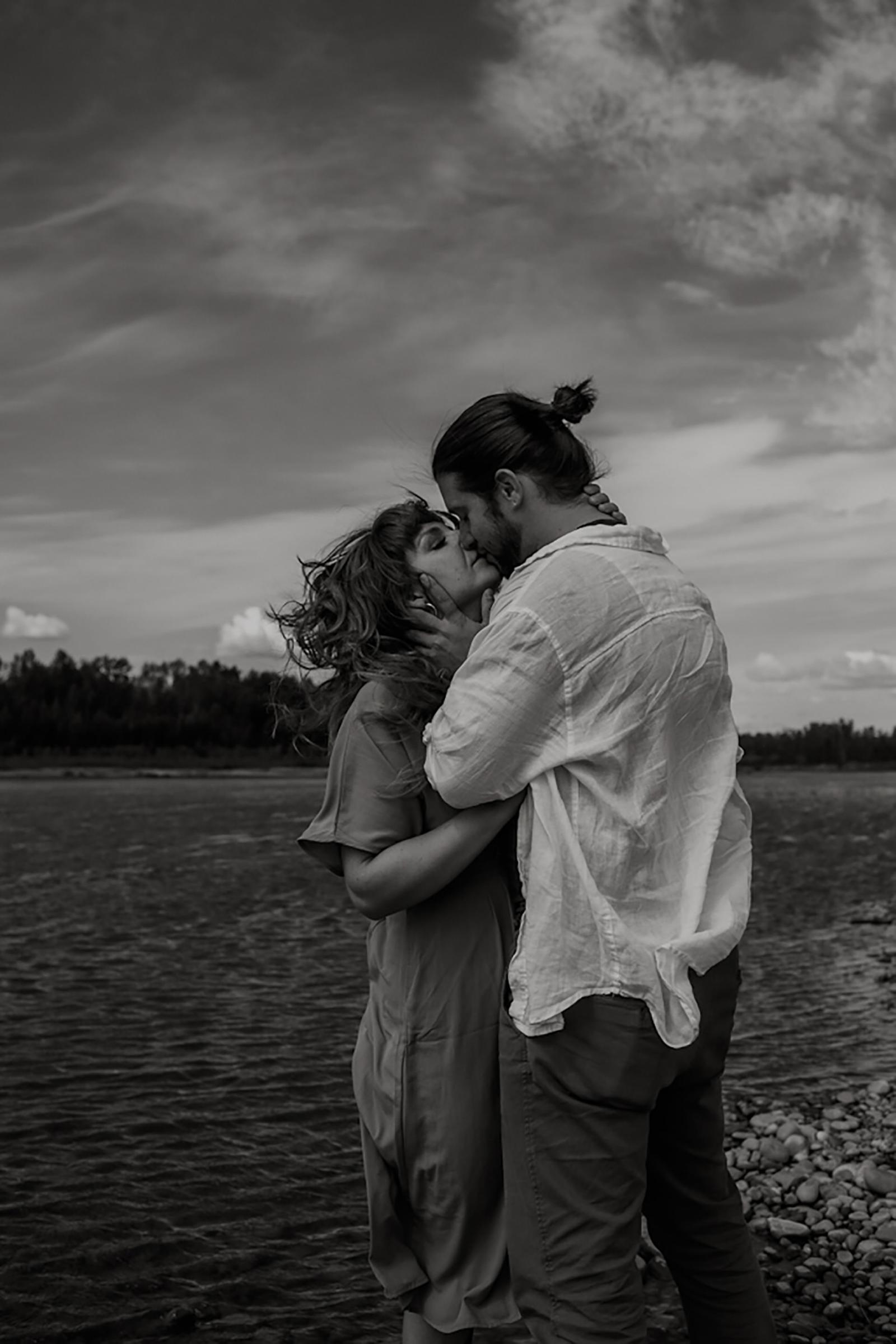 Edmonton Wedding Photographer Kelsey Kingsnorth