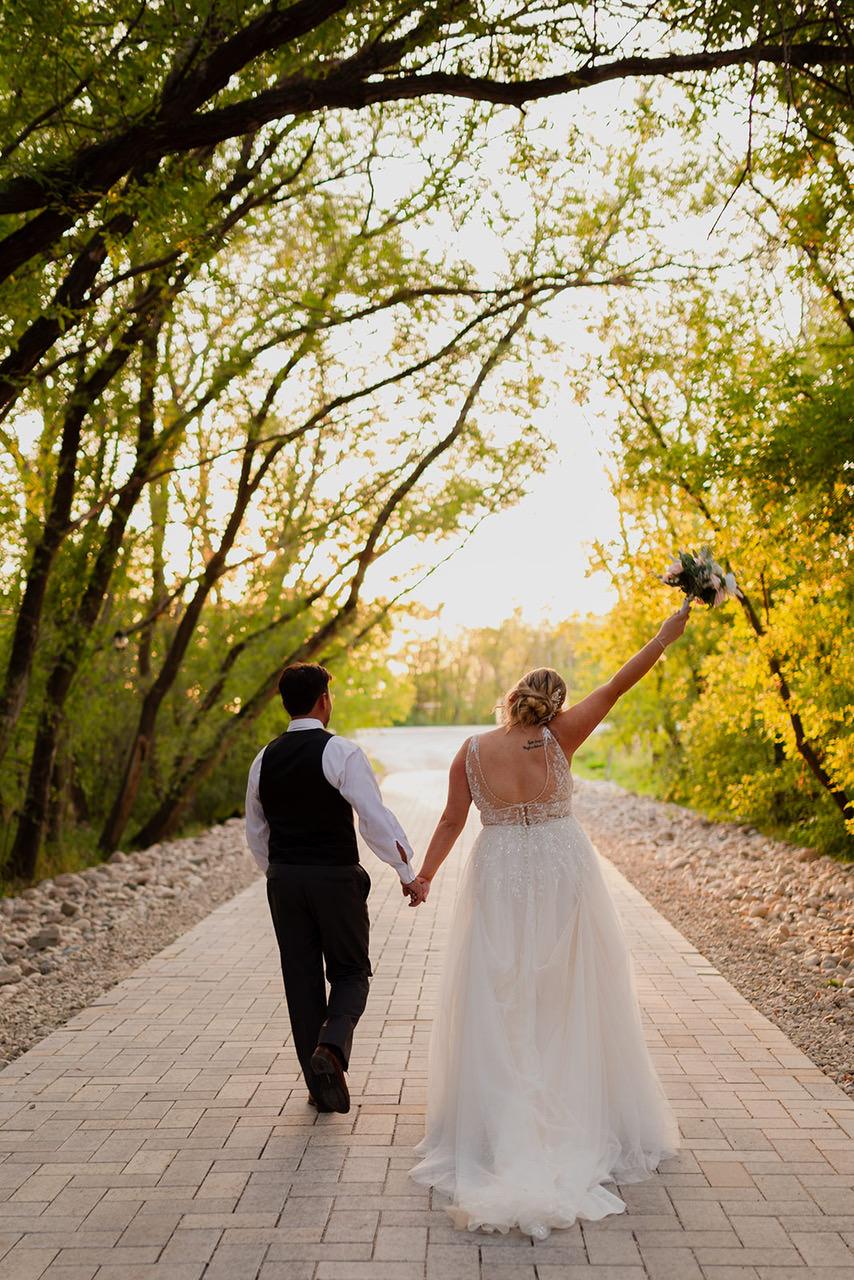 Winnipeg Wedding Photographer Jessica Dawn