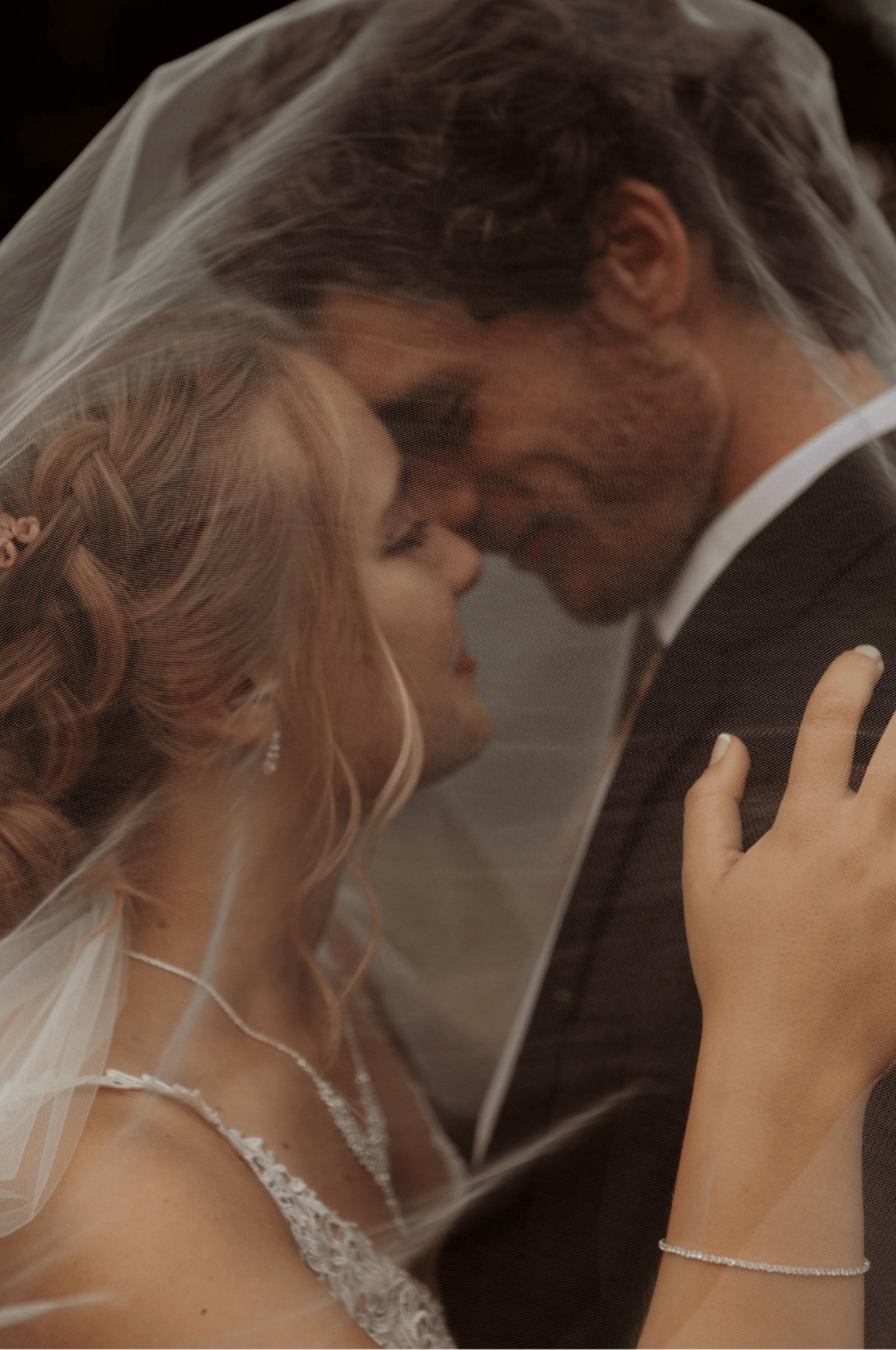 Wedding Photography by Naiomi Murphy