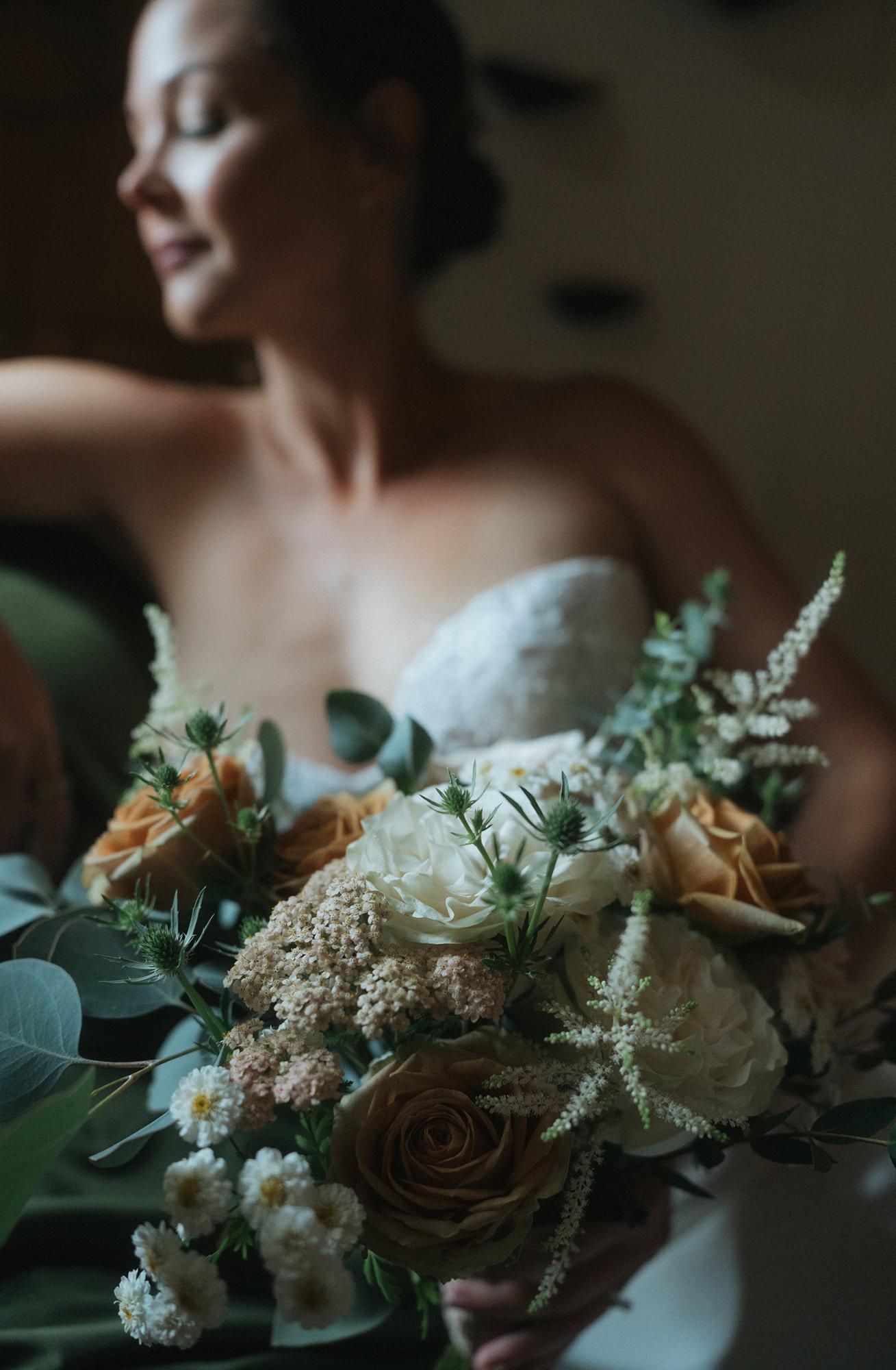 Wedding photography by Paige Swinton of Robyn Paige Photography