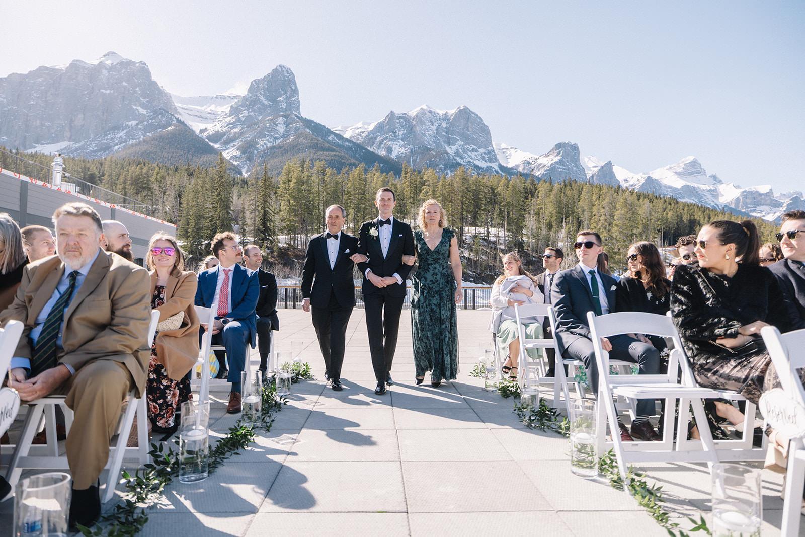Featured Wedding: Jacqueline & Chris’s Bold Spring Celebration at The Lake House in Calgary