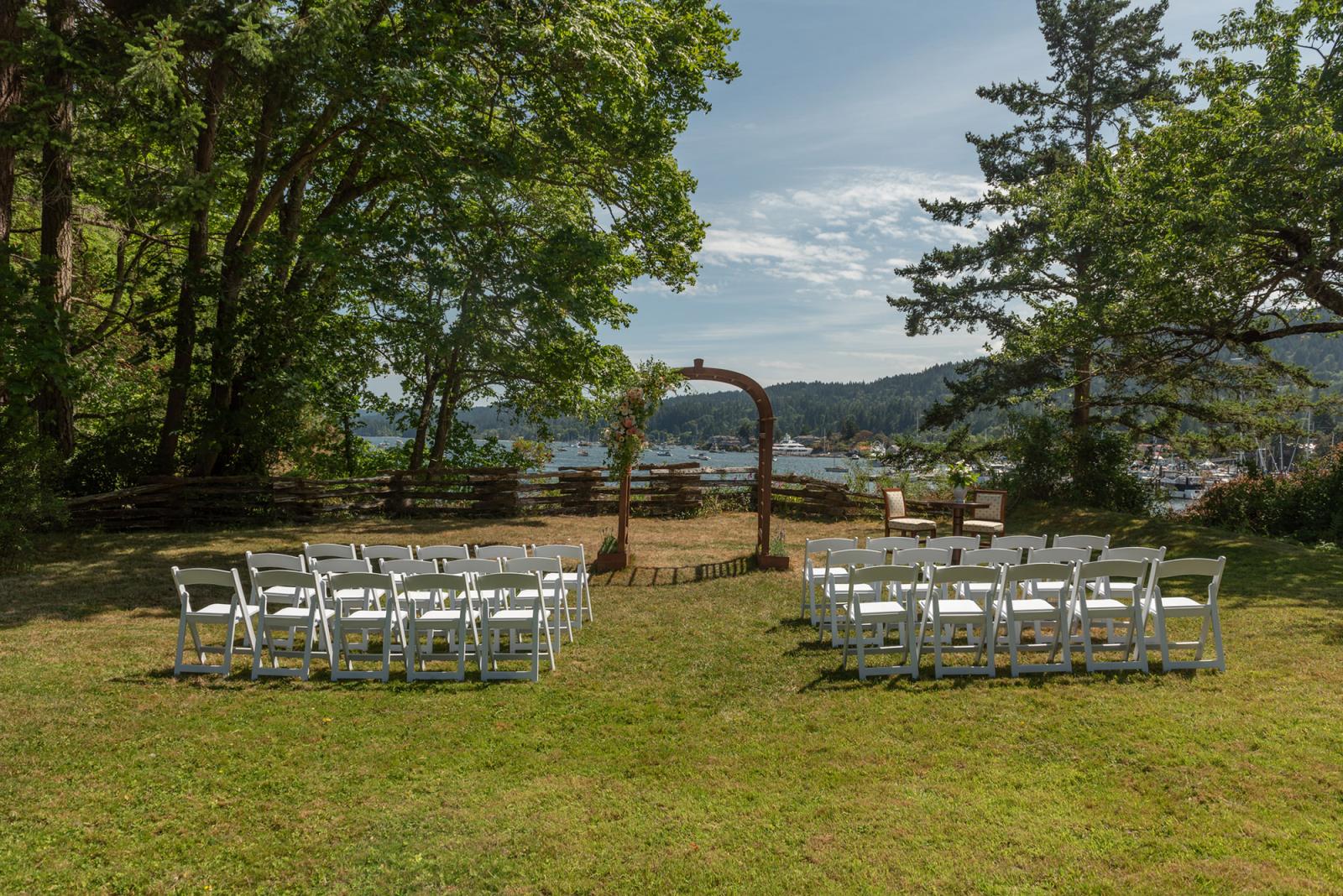 Wedding Venue Spotlight: Hastings House on Salt Spring Island