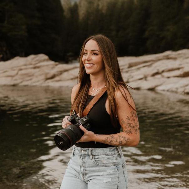 Maple Ridge Photographer Stacey Firth of Mad Magic Photography