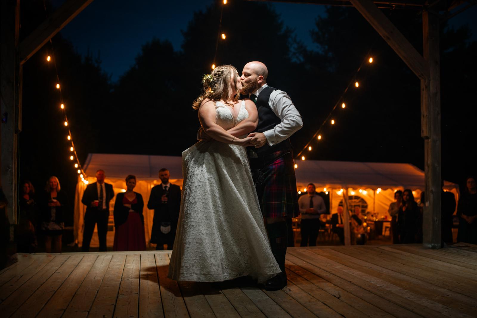 Jessica Bauman Photography – Paris, Ontario Wedding Photographer