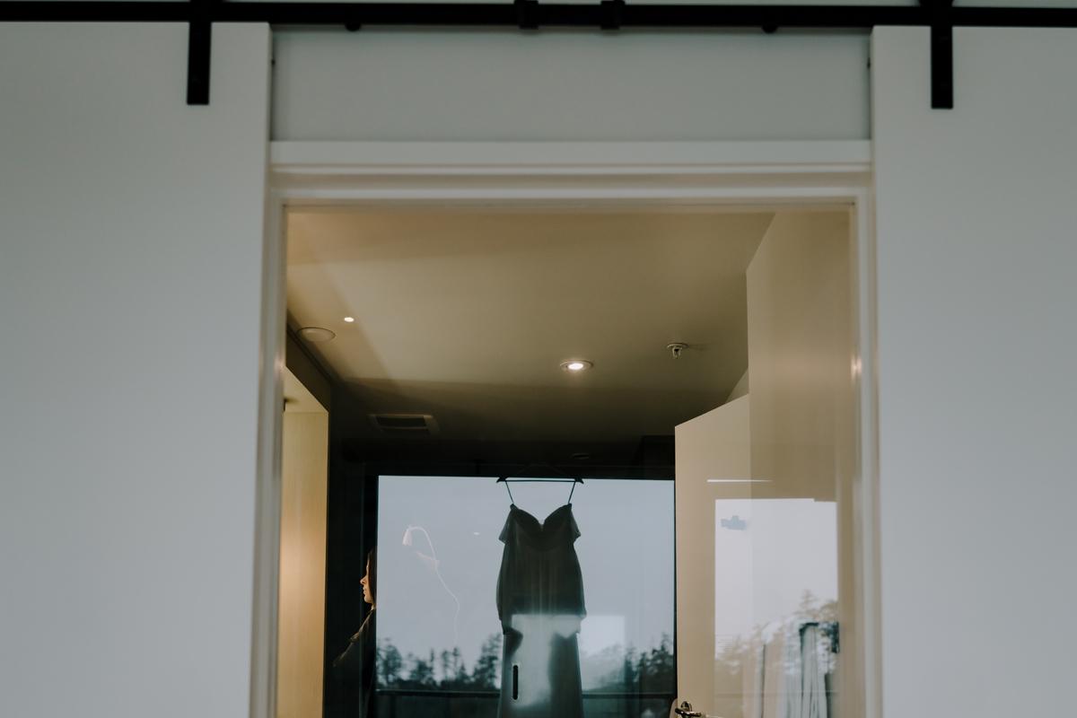 Featured Wedding: Into the Rain — Aly & Chris's Wild West Coast Wedding at Black Rock Resort