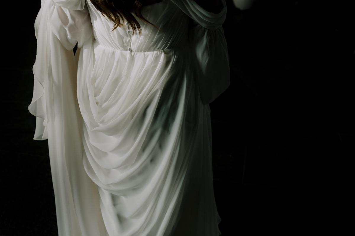 Featured Wedding: Into the Rain — Aly & Chris's Wild West Coast Wedding at Black Rock Resort