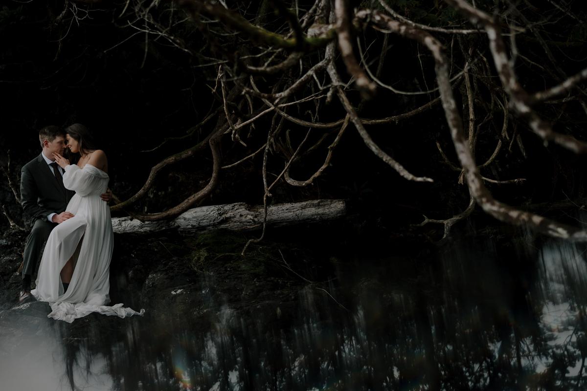 Featured Wedding: Into the Rain — Aly & Chris's Wild West Coast Wedding at Black Rock Resort