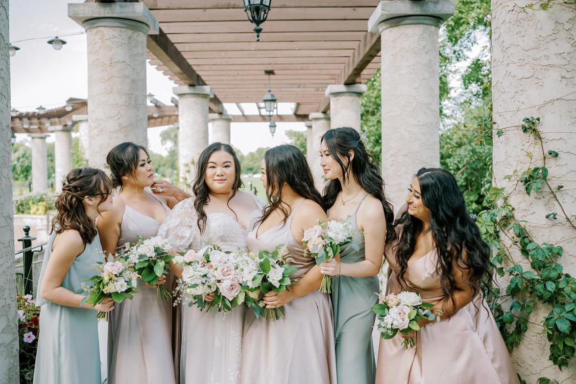 Tiara Nicole Photography – Winnipeg Wedding Photographer