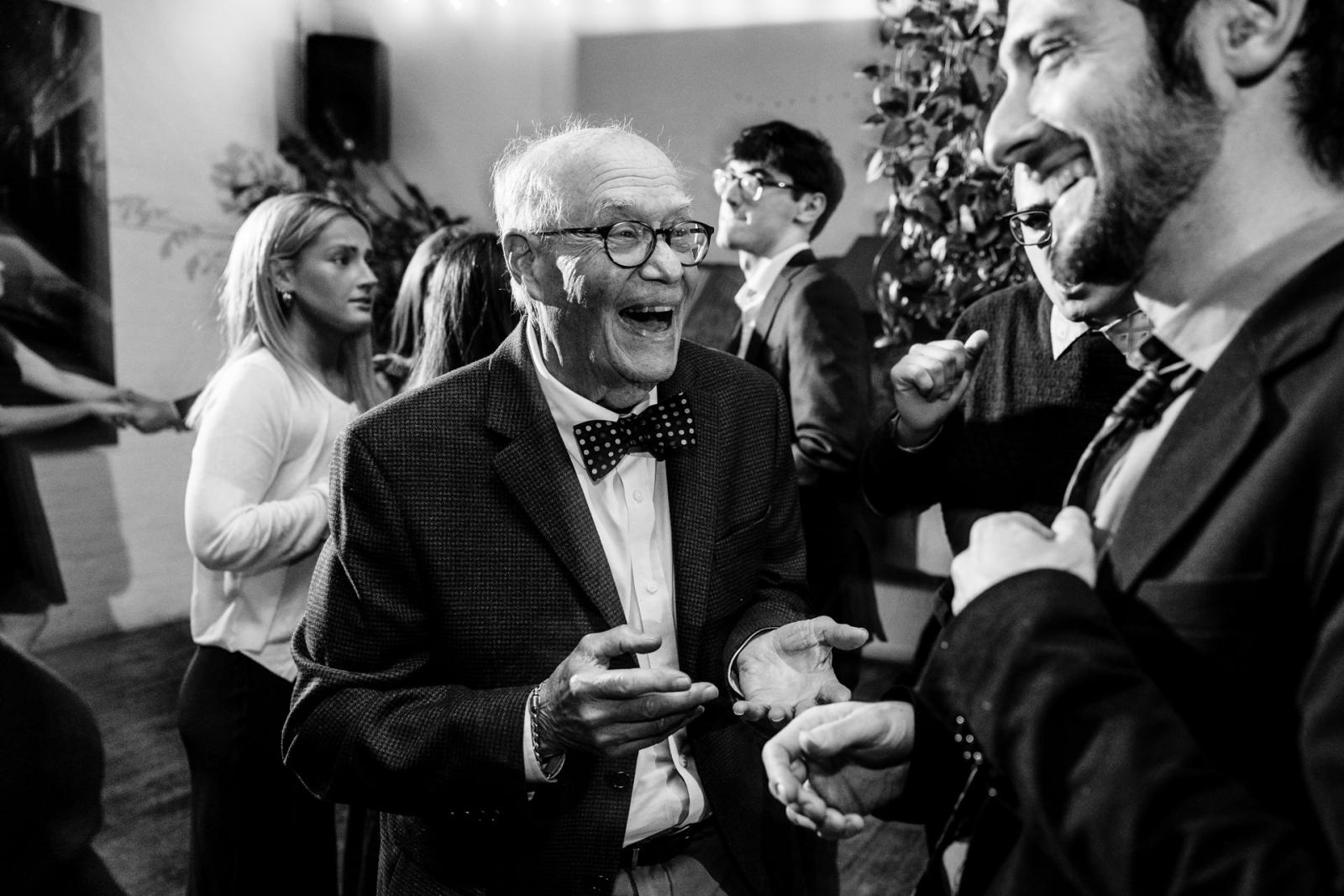 Day-Of Presence: How the Best Photographers Make Couples Forget There's a Camera in the Room