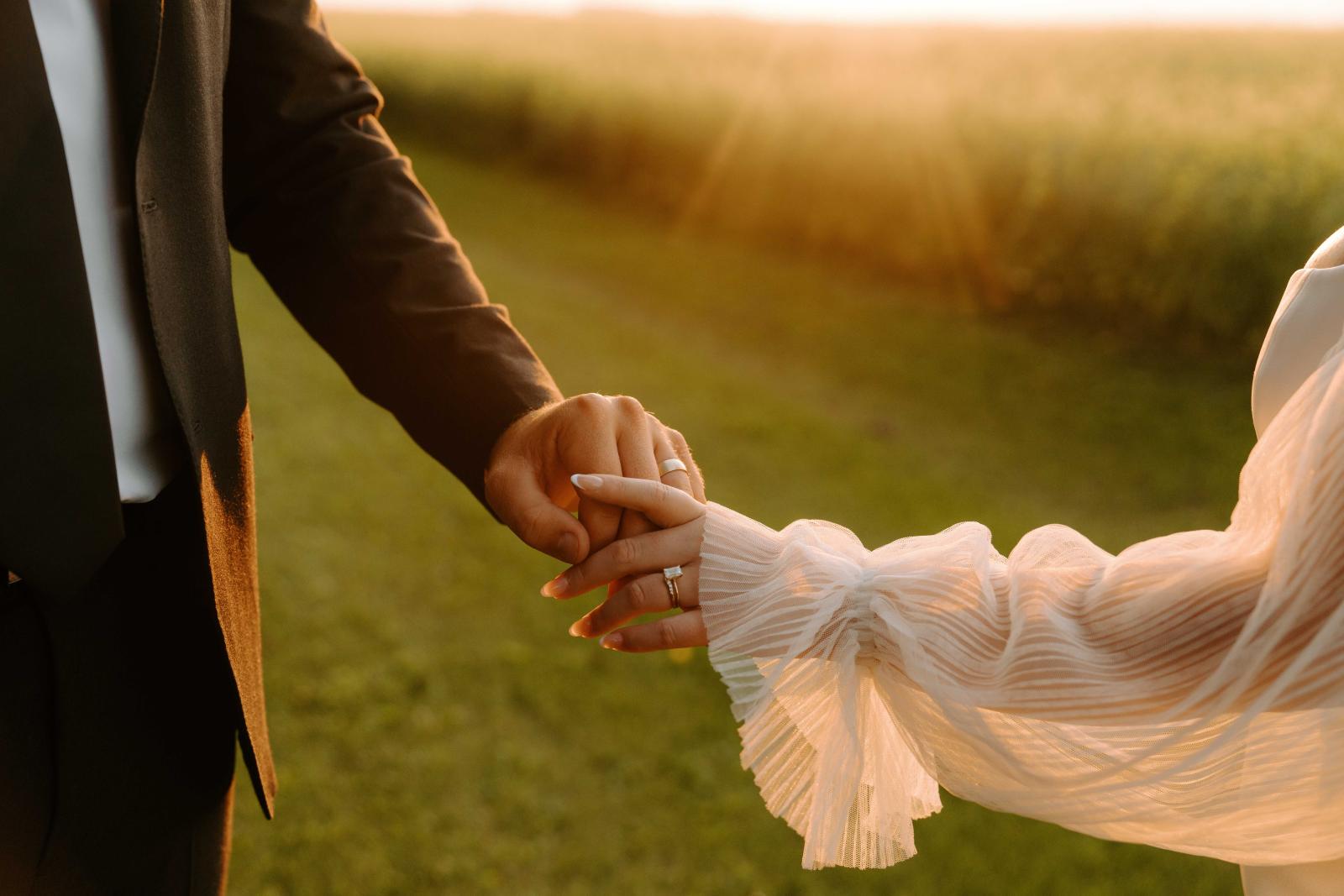 Why They're Not Ghosting You: Understanding How Modern Couples Actually Book