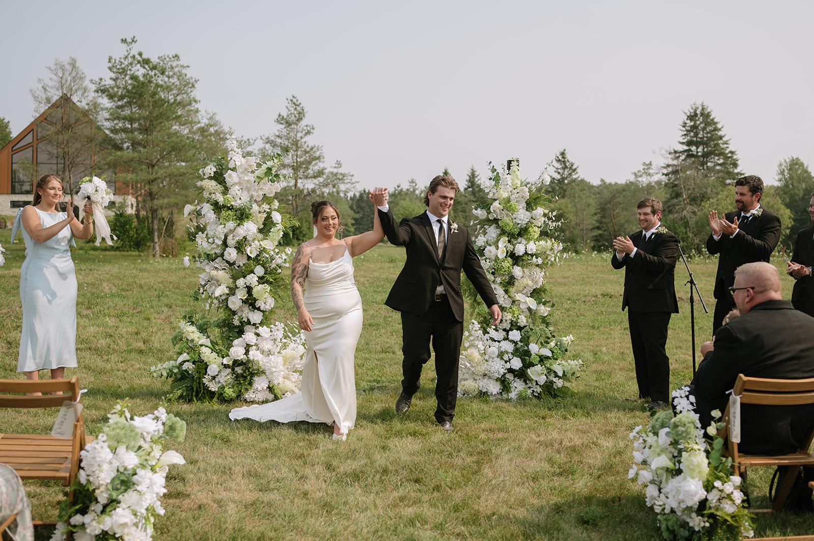 Bailley & Quinn's Luxury Summer Wedding at The Cidery at 51 Acres
